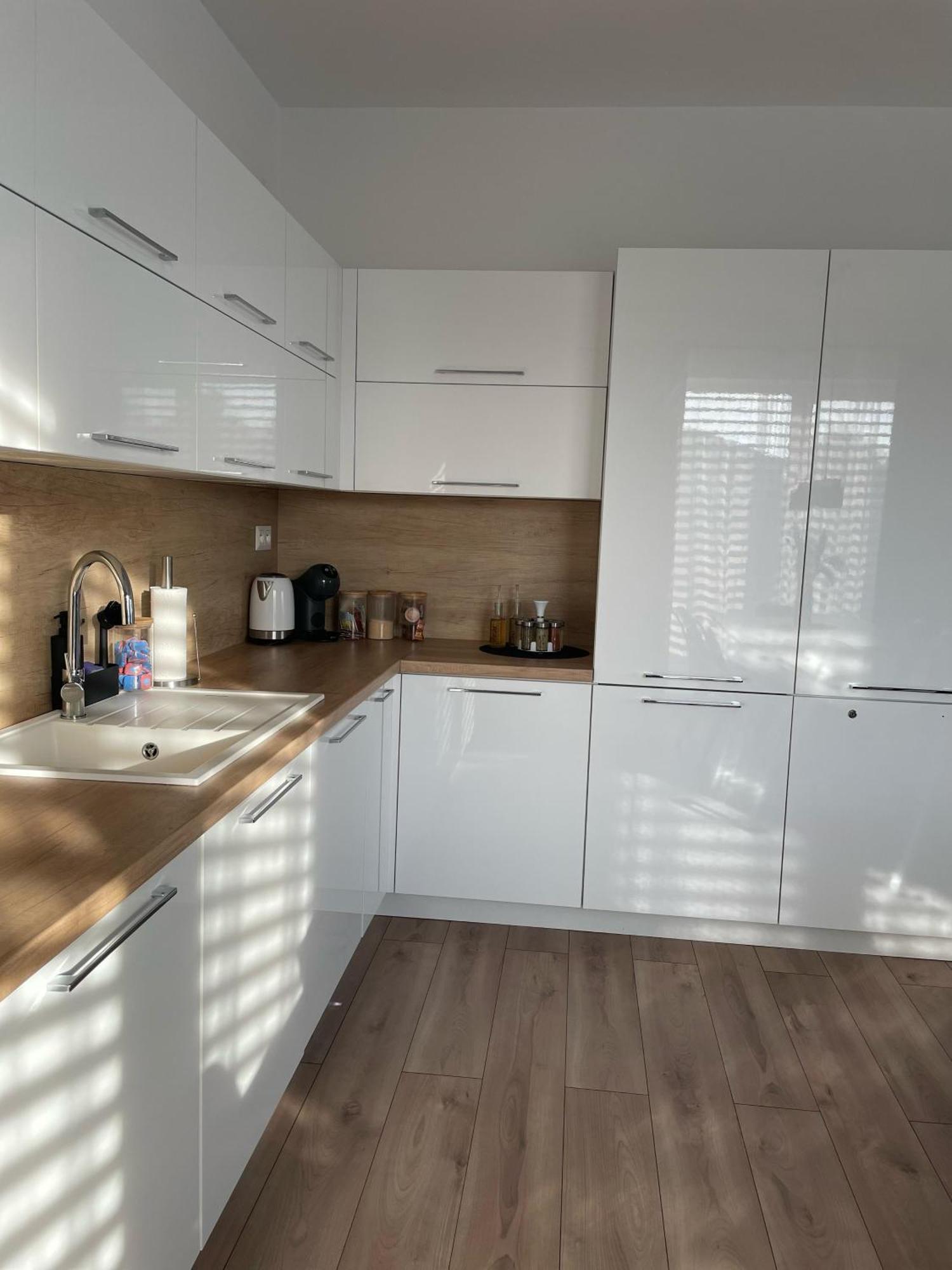 Klimatizovany Apartmanovy Dom, S Virivkou, 1B Senec Exterior photo