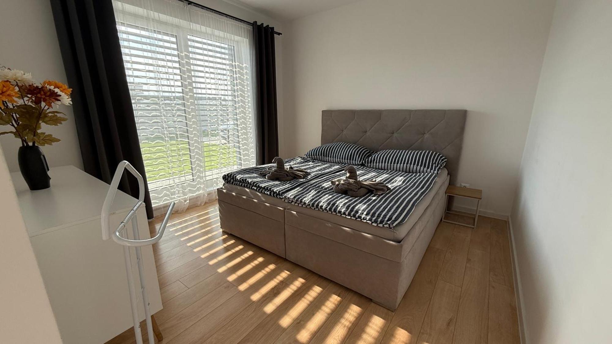 Klimatizovany Apartmanovy Dom, S Virivkou, 1B Senec Exterior photo